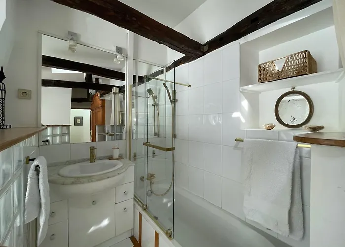 Prince's Terrace 2 Bdr Bth Ac Lift Terrace Garage Odeon Luxembourg